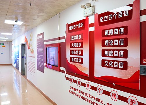 强化标杆引领，推进阵地建设